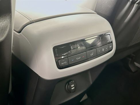 Used 2025 Hyundai Palisade SEL image 27