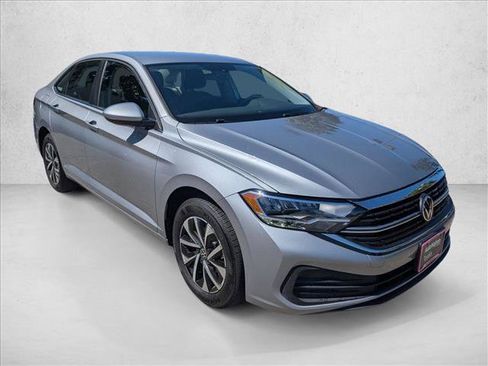 Used 2023 Volkswagen Jetta S FWD image 3