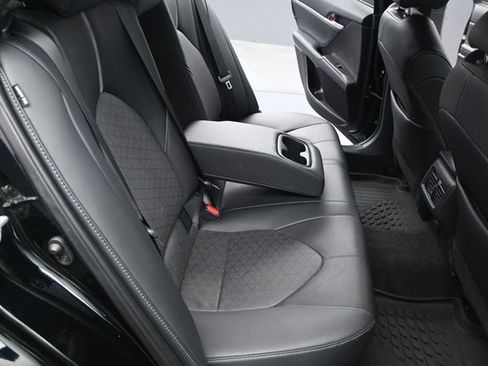 Used 2023 Toyota Camry XSE image 16