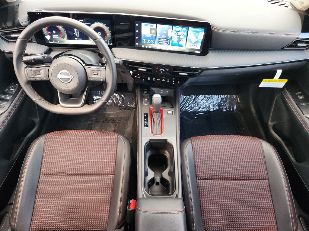 Used 2026 Nissan Kicks SR w/ SR Premium Package FWD image 27