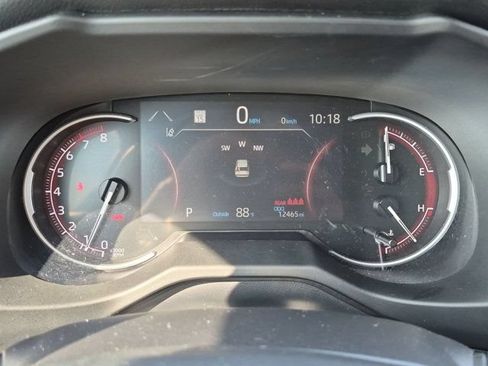 Certified 2025 Toyota RAV4 LE FWD image 10