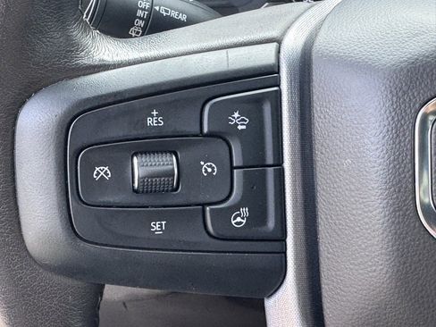 Used 2021 GMC Yukon XL SLT w/ SLT Premium Package image 29