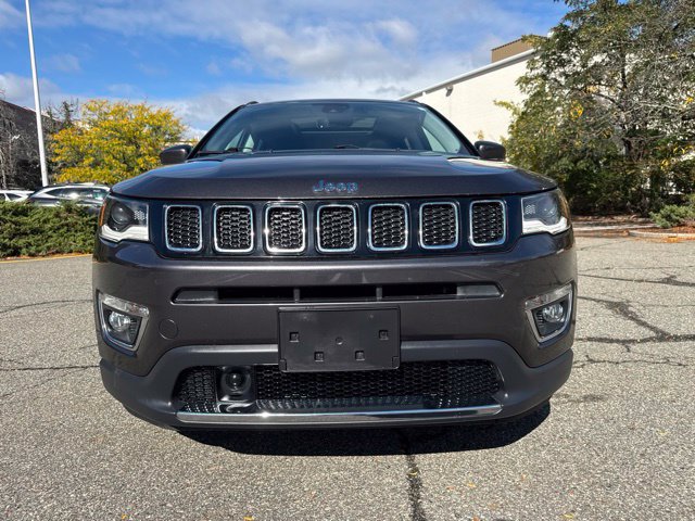Used 2019 Jeep Compass Limited w/ Advanced Safety Group AWD/4WD image 2