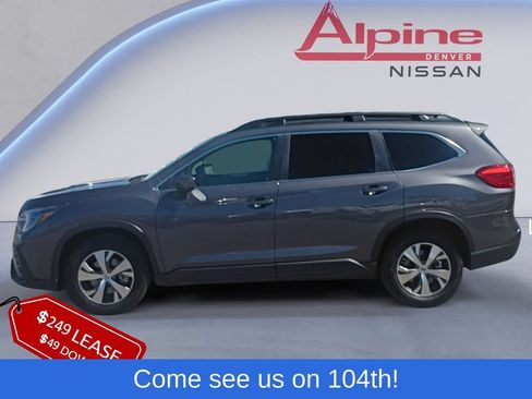Used 2025 Subaru Ascent Premium AWD/4WD image 2