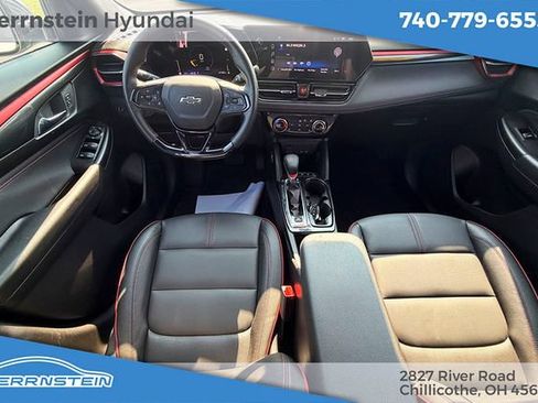 Used 2024 Chevrolet TrailBlazer RS AWD/4WD image 9