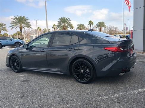 Certified 2025 Toyota Camry SE image 6