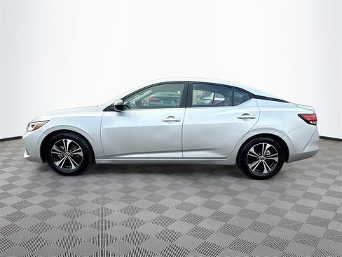 Used 2021 Nissan Sentra SV image 9
