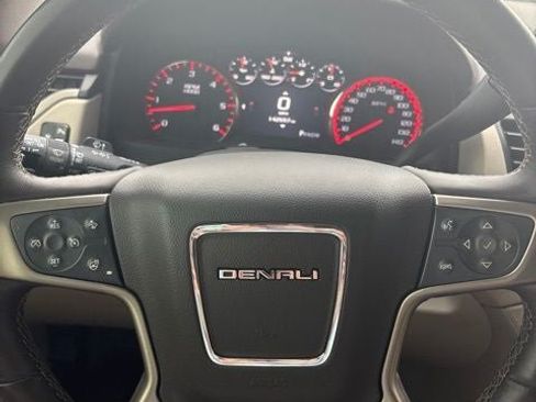 Used 2015 GMC Yukon Denali w/ Open Road Package AWD/4WD image 23