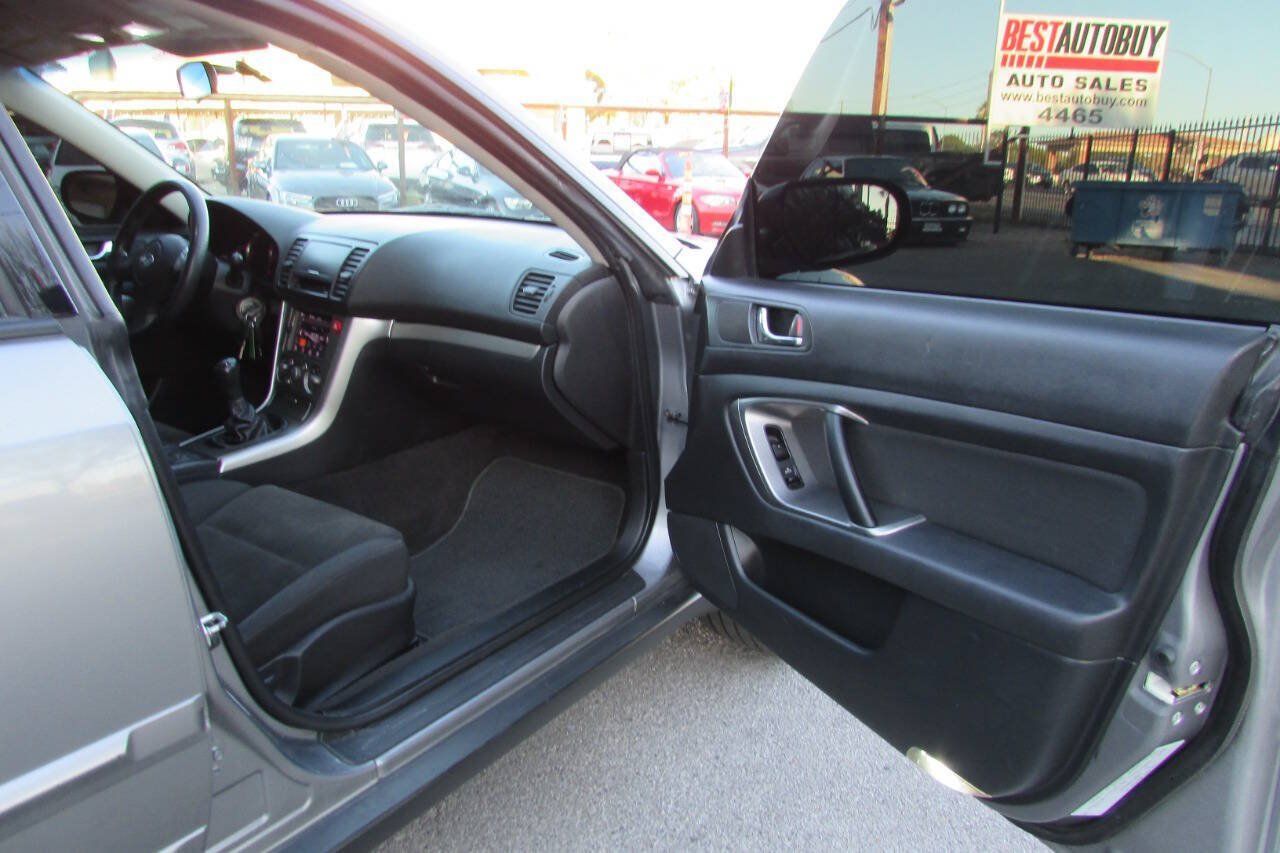 Used 2008 Subaru Outback 2.5i AWD/4WD image 25
