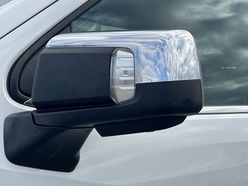 Used 2019 Chevrolet Silverado 1500 LTZ w/ LTZ Plus Package image 43