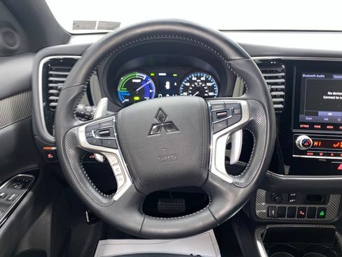 Used 2022 Mitsubishi Outlander SEL AWD/4WD image 28