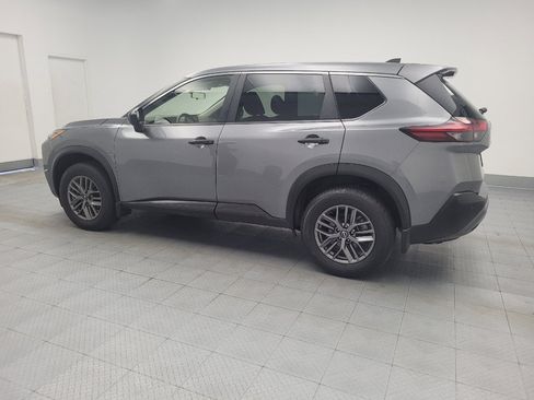 Used 2022 Nissan Rogue S FWD image 3