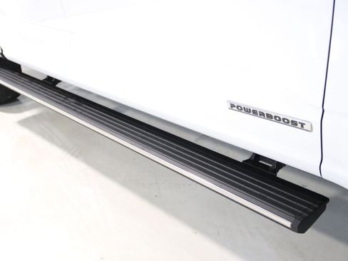 Used 2023 Ford F150 Limited image 26