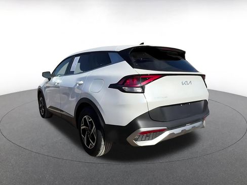Used 2025 Kia Sportage LX image 11