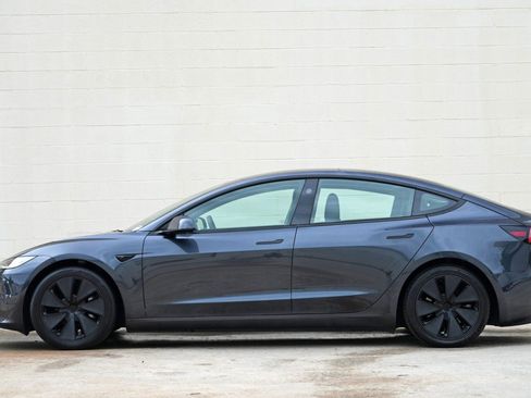 Used 2024 Tesla Model 3 RWD image 9