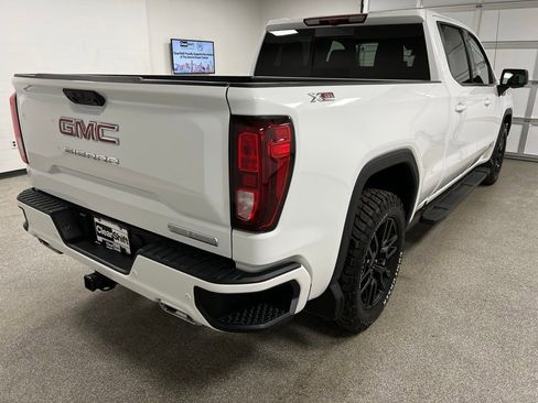 Used 2025 GMC Sierra 1500 Elevation w/ Elevation Premium Package image 12