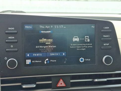 Used 2023 Hyundai Elantra SEL image 16