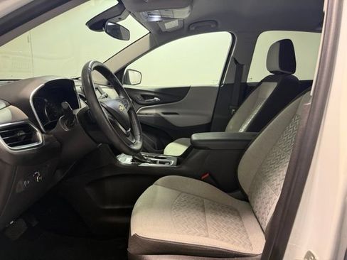 Certified 2022 Chevrolet Equinox LT AWD/4WD image 13