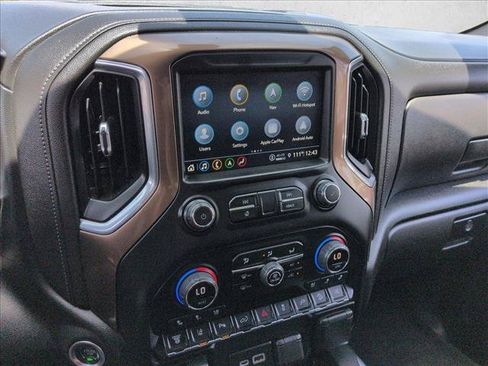 Used 2022 Chevrolet Silverado 2500 High Country w/ Z71 Off-Road Package AWD/4WD image 20
