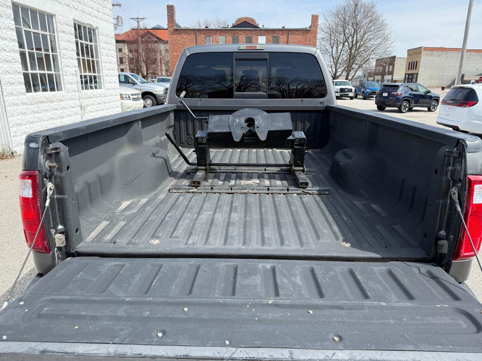 Used 2012 Ford F250 Lariat w/ Chrome Pkg AWD/4WD image 7