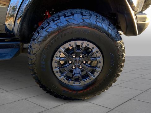 Used 2024 Ford Bronco Raptor image 9
