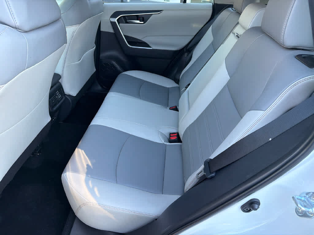 Used 2025 Toyota RAV4 XLE Premium FWD image 23