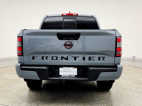 Used 2022 Nissan Frontier Pro-X w/ Technology Package image 6