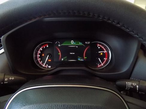 Used 2025 Toyota RAV4 XLE Premium w/ Weather Package FWD image 16