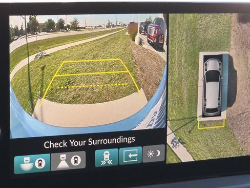 New 2025 Honda Pilot TrailSport image 5