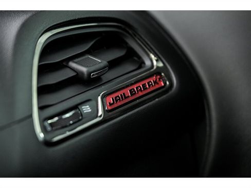 Used 2023 Dodge Challenger SRT Hellcat RWD image 31