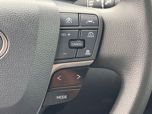 Used 2025 Toyota Camry LE image 22