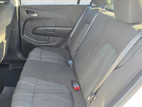 Used 2020 Chevrolet Sonic LT w/ Convenience Package image 18