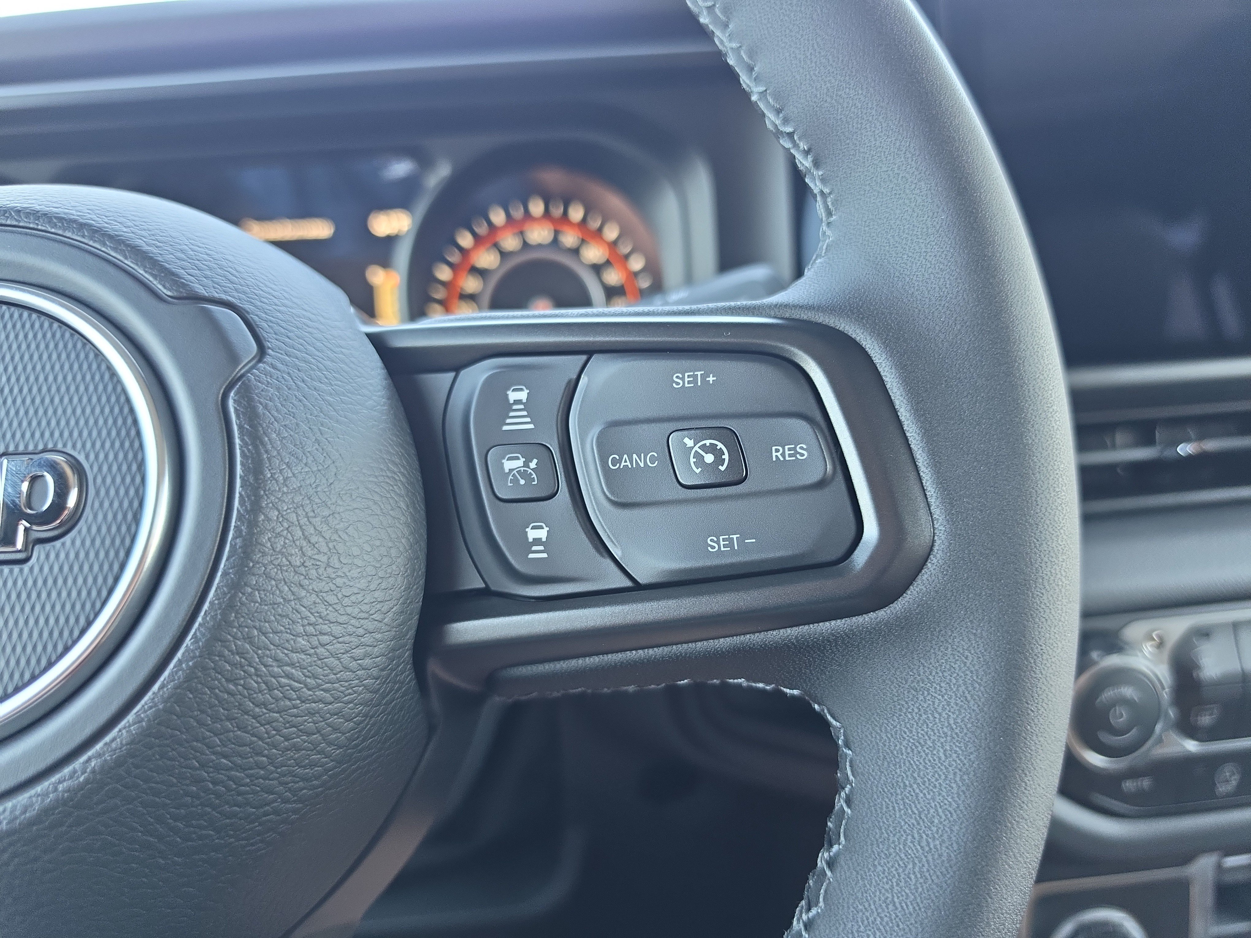 New 2026 Jeep Gladiator Sport AWD/4WD image 23