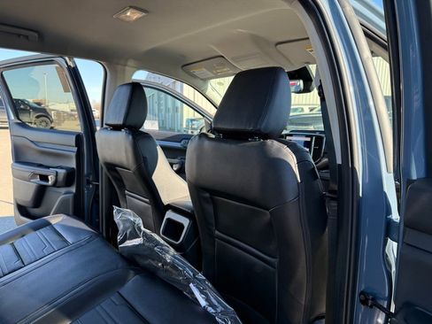 New 2025 Ford Ranger Lariat w/ FX4 Off-Road Package image 20