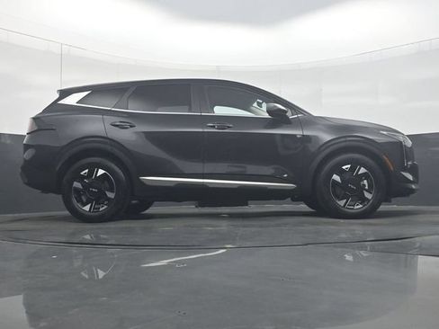 Used 2026 Kia Sportage LX FWD image 33