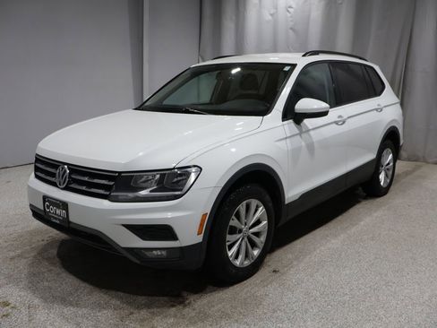 Used 2018 Volkswagen Tiguan S image 5