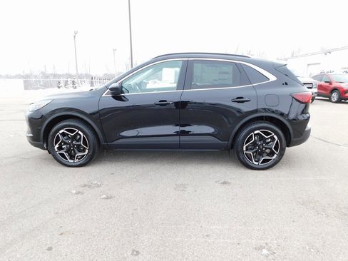 New 2026 Ford Escape Platinum image 6