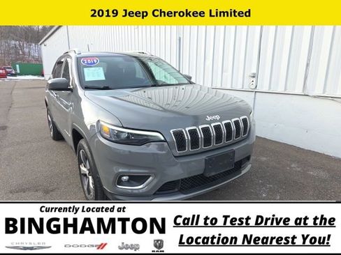 Used 2019 Jeep Cherokee Limited w/ Trailer Tow Group image 1