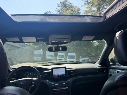 Used 2020 Ford Explorer Limited AWD/4WD image 20