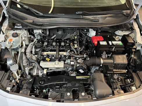 Used 2024 Nissan Versa SR w/ Trunk Package image 21