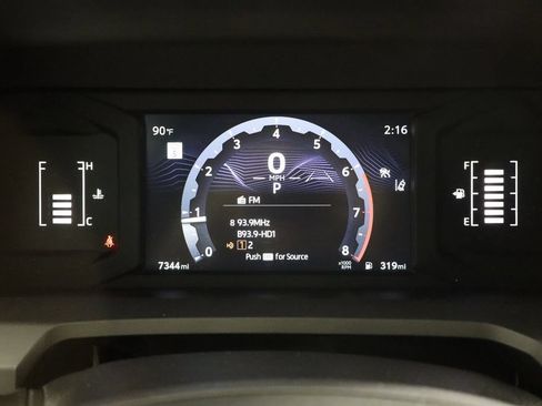 Used 2025 Toyota Tacoma SR5 RWD image 22
