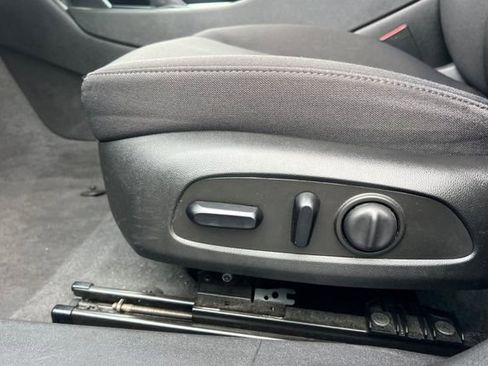 Used 2023 Chevrolet Malibu LT image 13