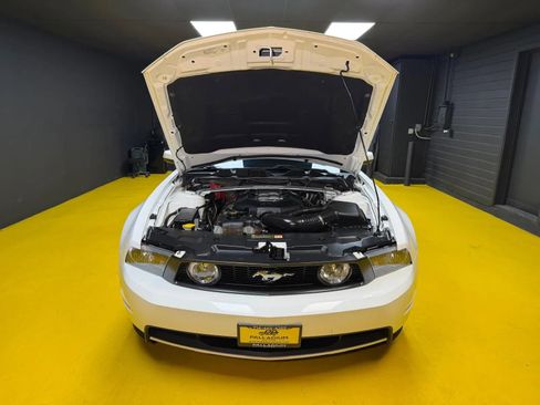 Used 2011 Ford Mustang GT RWD image 34