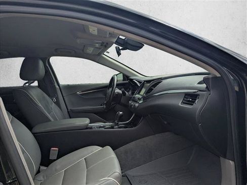 Used 2017 Chevrolet Impala Premier FWD image 15