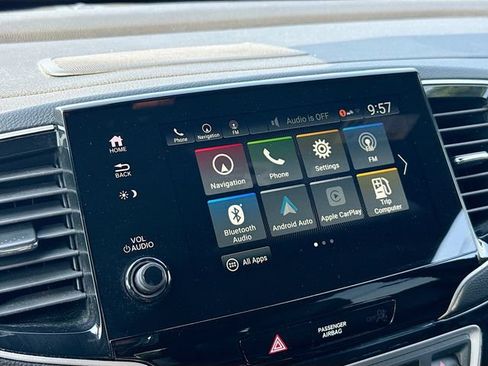 Used 2024 Honda Passport Black Edition image 19