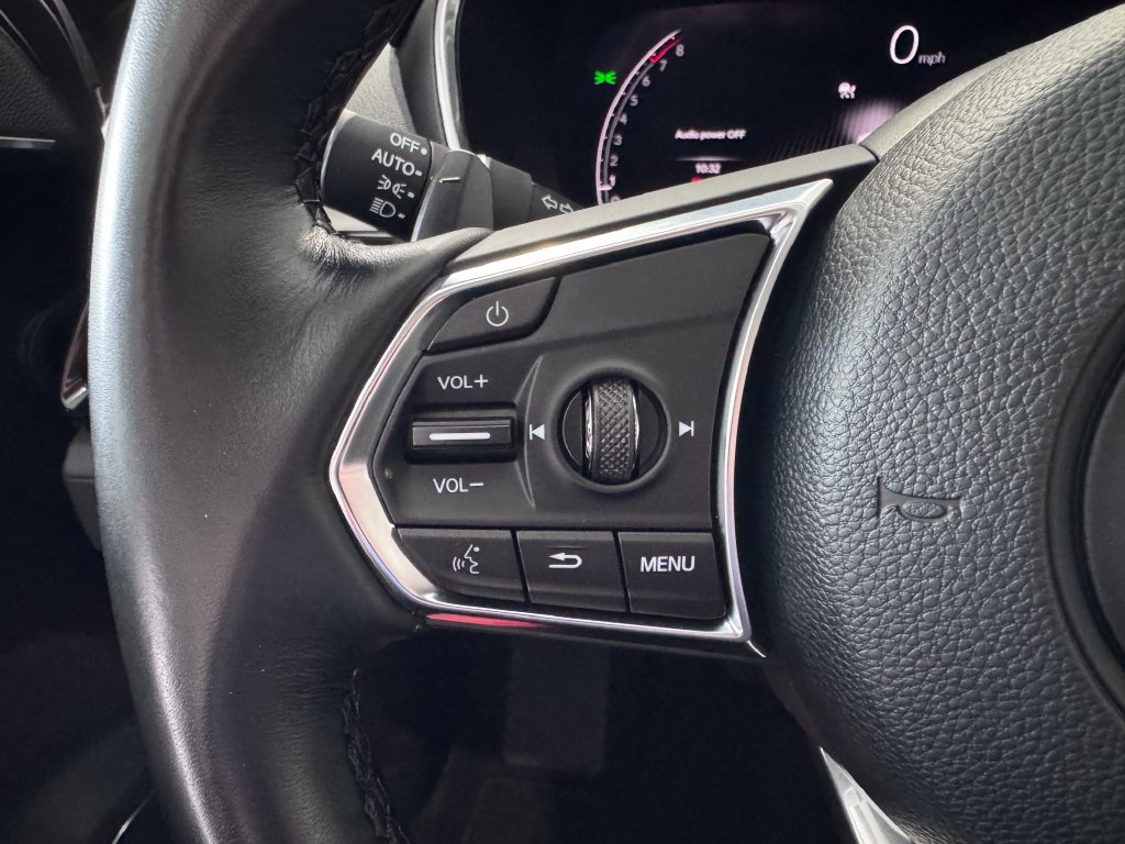 Used 2025 Acura MDX SH-AWD image 15