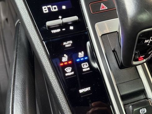 Used 2019 Porsche Cayenne image 23