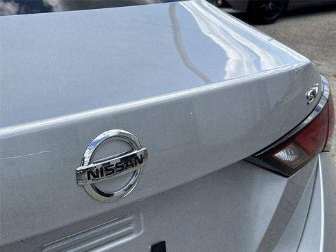 Used 2023 Nissan Sentra SV FWD image 10