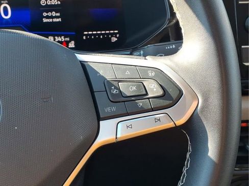 Used 2024 Volkswagen Taos S image 16