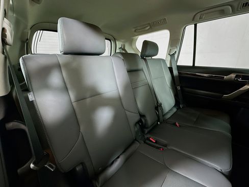 Used 2019 Lexus GX 460 Premium AWD/4WD image 27